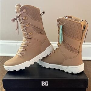 DC Nadene Women's Tan Boots
